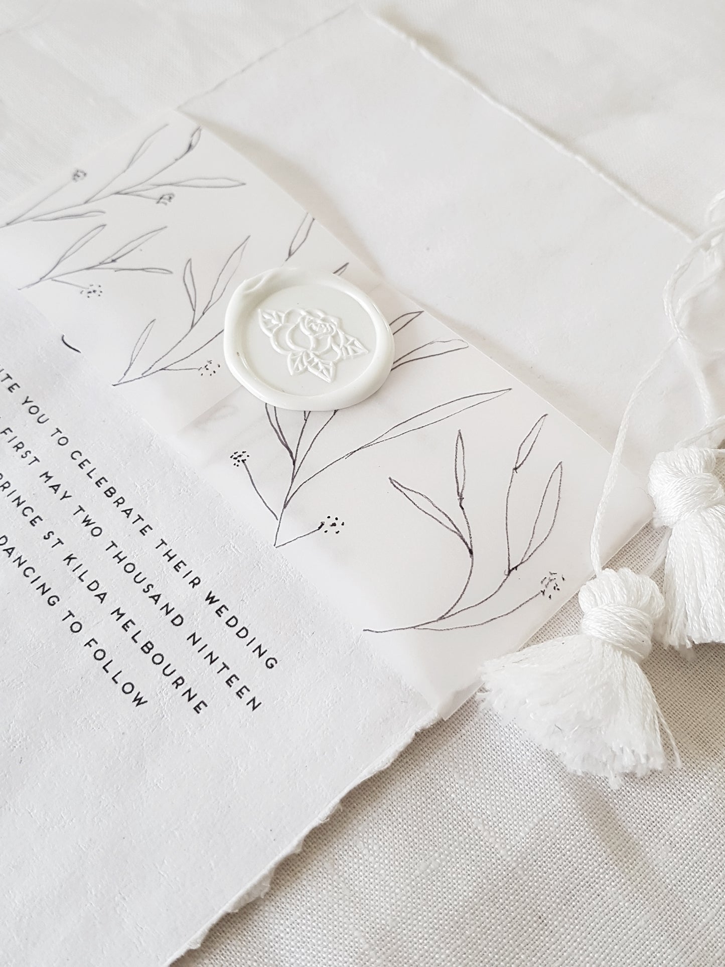 Minimal Luxe Invitation
