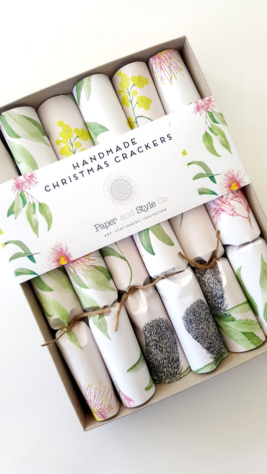 Christmas Crackers, pack of 6 packaged in a kraft box
