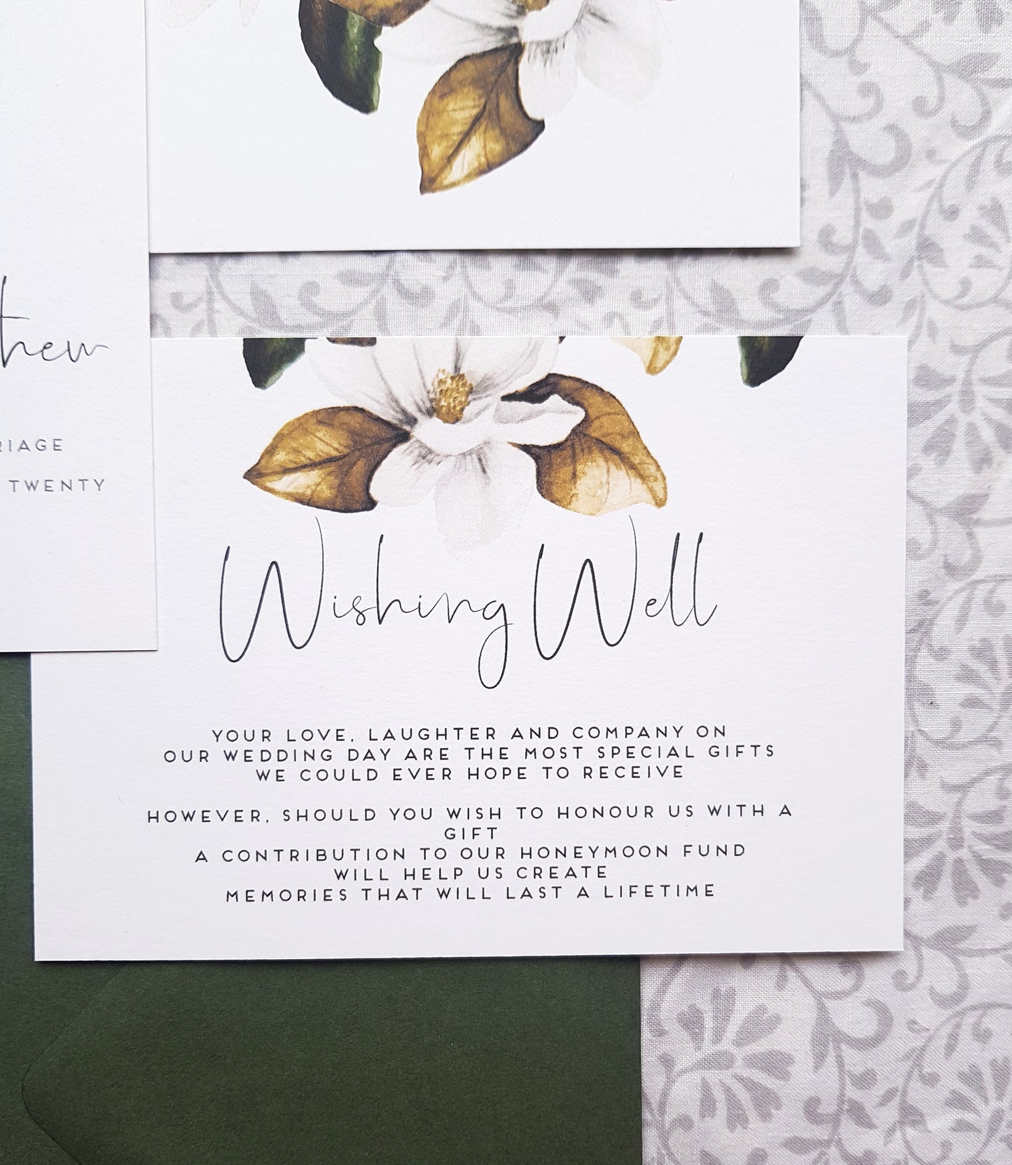 CREST Magnolia Design/Wedding Invitation